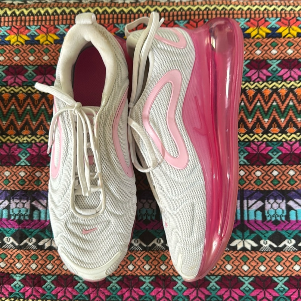 GUC Nike Air Max 720